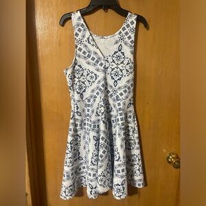 Women’s size M Aeropostale dress